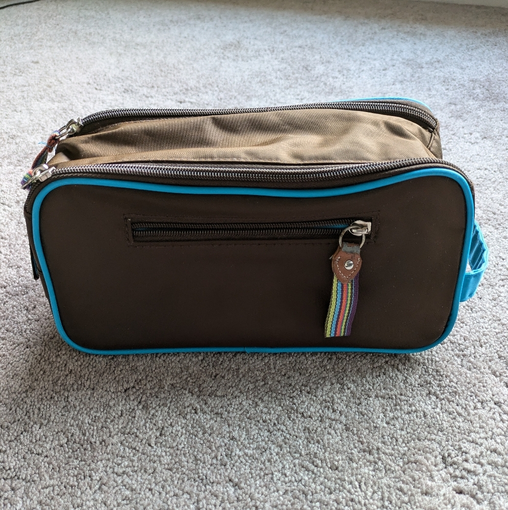 Brown and Blue Men's Toiletries Bag